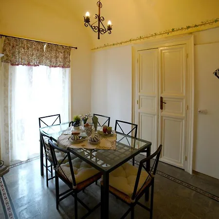 Castle Feriehus Modica