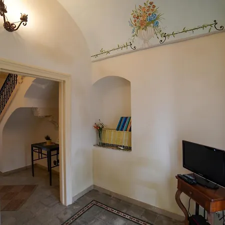 Castle Feriehus Modica
