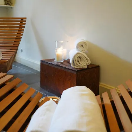 Castle Semesterbostad *