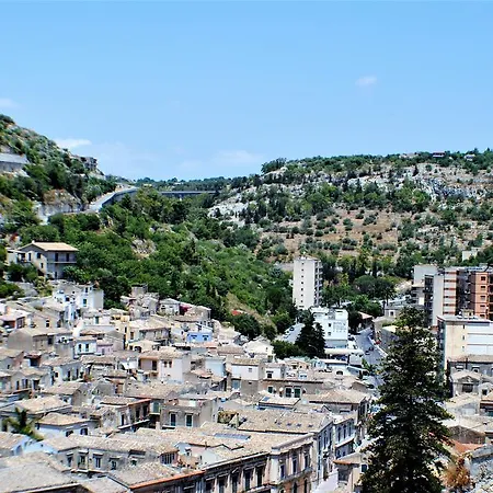 Castle Semesterbostad