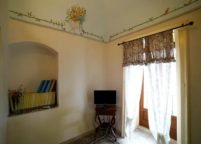 Castle Tatil Evi