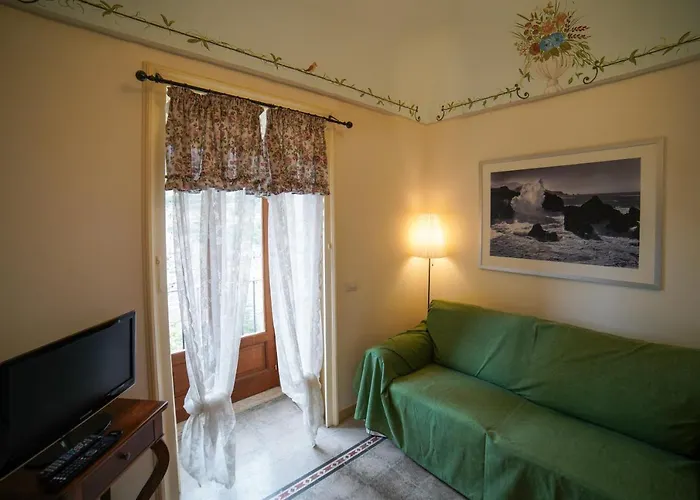 Castle Tatil Evi *